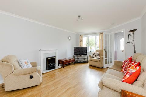 3 bedroom terraced house for sale, 25 Wanless Court, Musselburgh, EH21 7QU