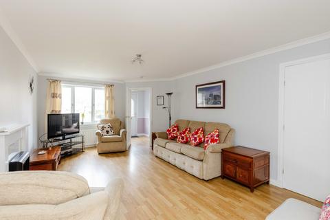 3 bedroom terraced house for sale, 25 Wanless Court, Musselburgh, EH21 7QU