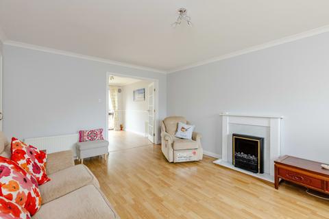 3 bedroom terraced house for sale, 25 Wanless Court, Musselburgh, EH21 7QU