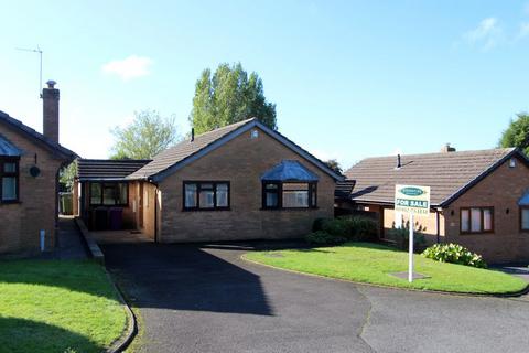 2 bedroom detached bungalow for sale, Coton Road, Goldthorn Hill, Wolverhampton, WV4