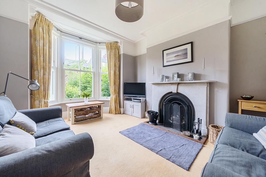 Morda Road, Oswestry SY11 4 bed semidetached house for sale £375,000