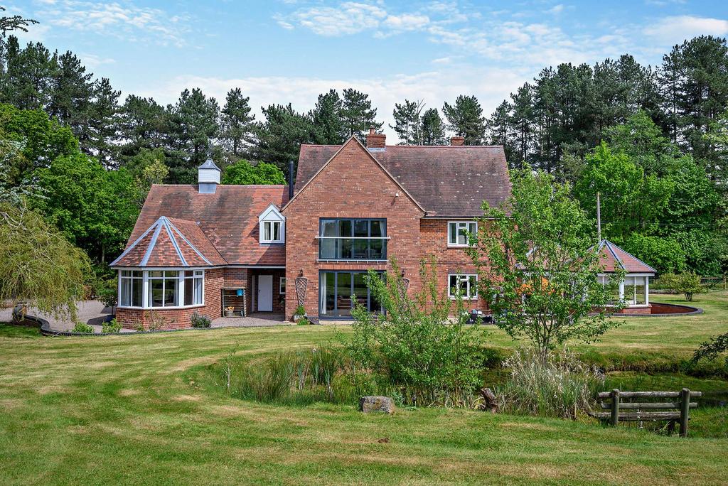 Tenbury Road, Kidderminster DY14 5 bed detached house for sale £1,000,000