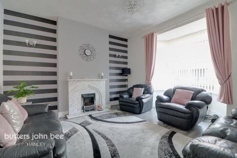 5 bedroom townhouse for sale, Grove Place, Hanley, ST1