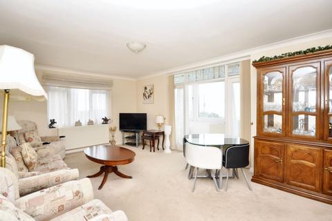 2 bedroom apartment for sale, Marine Parade, Hythe CT21