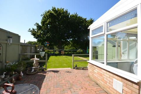 35 Buttermere Close, Folkestone, CT19 5JH