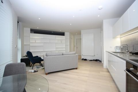 1 bedroom apartment to rent, Cutter House, Royal Wharf, Royal Docks E16