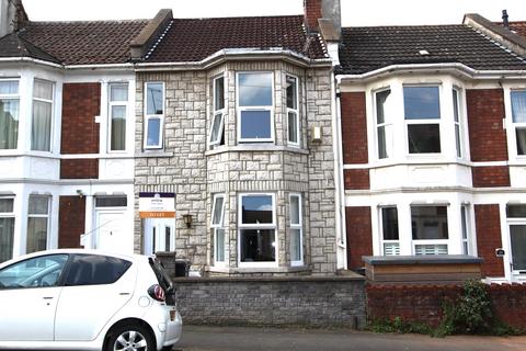 4 bedroom terraced house to rent, Repton Road, Bristol BS4