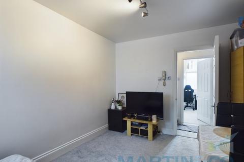 1 bedroom ground floor flat to rent, Beaconsfield Road, Brighton