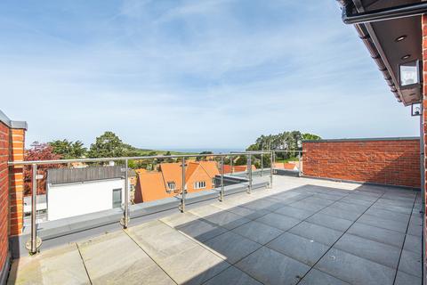 4 bedroom detached house for sale, Sheringham, Offering Breathtaking Panoramic Views