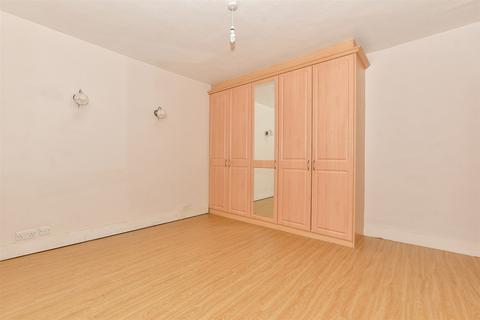 7 Johns Road, Meopham, Gravesend, DA13 0LP