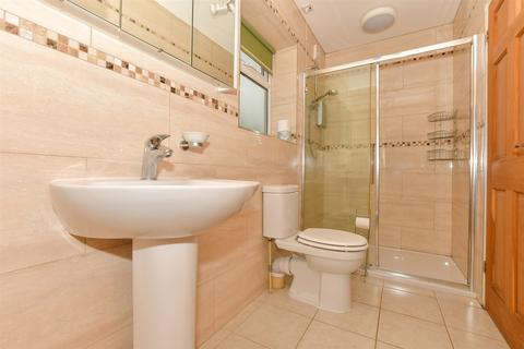 7 Johns Road, Meopham, Gravesend, DA13 0LP