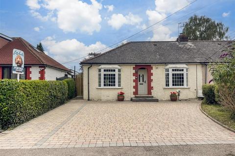 7 Johns Road, Meopham, Gravesend, DA13 0LP
