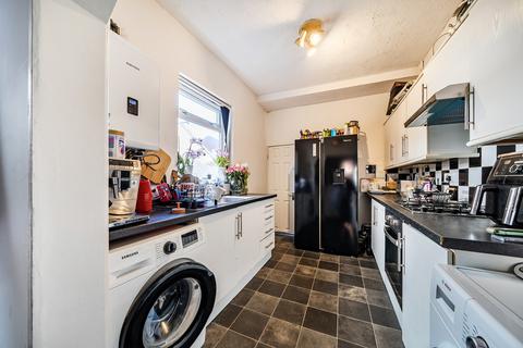 3 bedroom terraced house for sale, Guildford Road, Fratton, Portsmouth