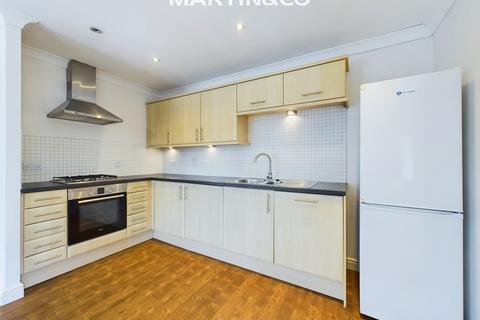 2 bedroom end of terrace house for sale, Skylark Way, Shinfield