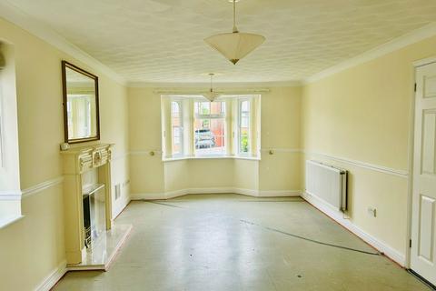 4 bedroom detached house to rent, Parc Nant Celyn, Pontypridd
