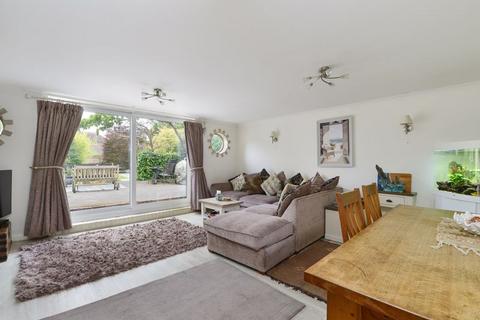 6 bedroom detached house for sale, High Street, Loxwood