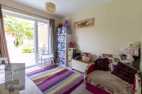 53 Meadow Close, Norwich, NR6 6XY