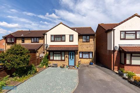 4 bedroom detached house for sale, PARRETT MEAD - cul de sac position