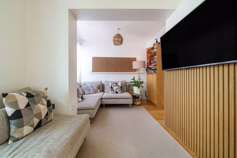 57 Alverstone Avenue, East Barnet, Barnet, EN4 8ED