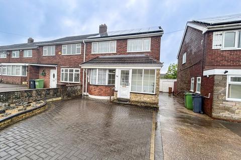 3 bedroom semi-detached house for sale, Laneside Avenue, Streetly, Sutton Coldfield, B74 2BU