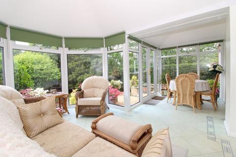 19 Barr Common Road, Walsall, WS9 0SY