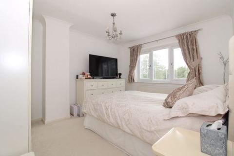 19 Barr Common Road, Walsall, WS9 0SY