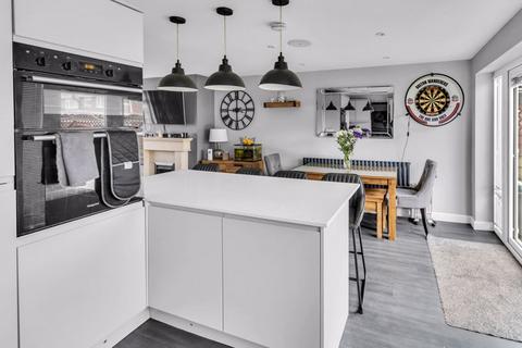 9 Ashbourne Close, Wardle, Rochdale, OL12 9LU
