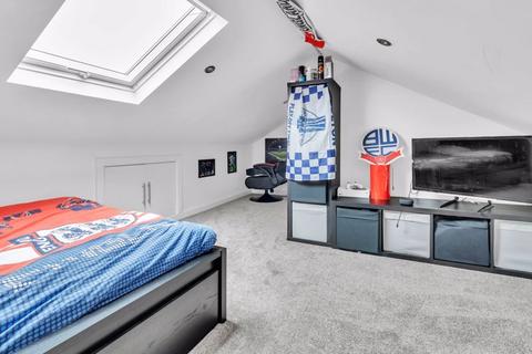 9 Ashbourne Close, Wardle, Rochdale, OL12 9LU