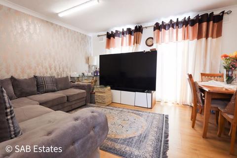 1 bedroom flat for sale, Argus Way, Northolt