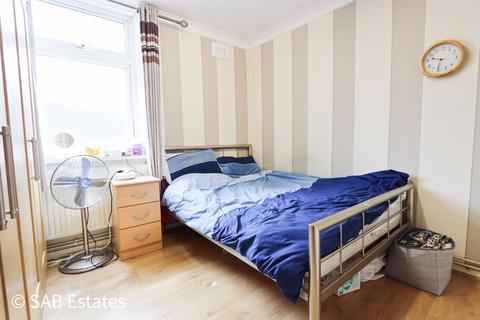 1 bedroom flat for sale, Argus Way, Northolt