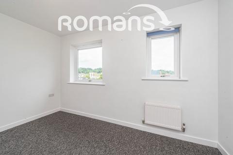 2 bedroom terraced house to rent, Arbroath Road