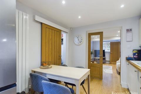 2 bedroom character property to rent, Elm Road, Penn - New Tenancy From Early May