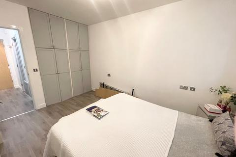 1 bedroom apartment to rent, Oceana Boulevard, Southampton