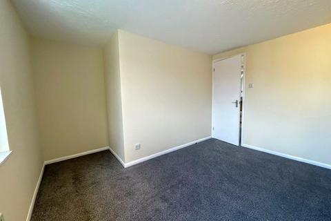 2 bedroom maisonette to rent, Oldhams Meadow, Aylesbury