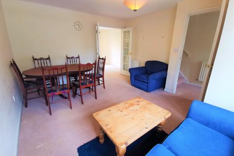 3 bedroom semi-detached house to rent, Clonmel Close, Caversham, Reading, RG4