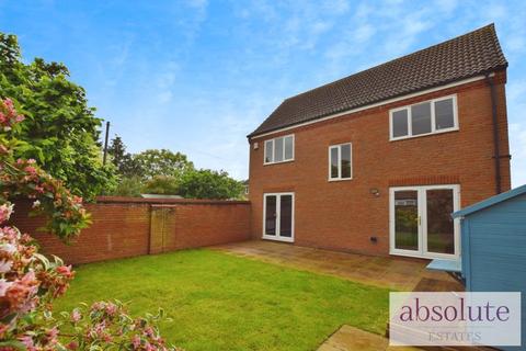 4 bedroom house to rent, Goodwins Yard, Great Barford Village, Bedfordshire