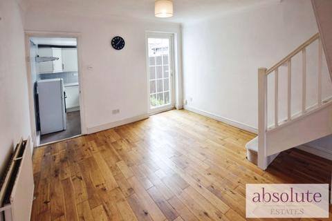 2 bedroom terraced house for sale, Beaconsfield Street, Prime Ministers Area, Bedford