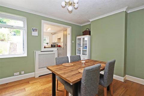 2 bedroom semi-detached house for sale, Churchill Road, South Croydon