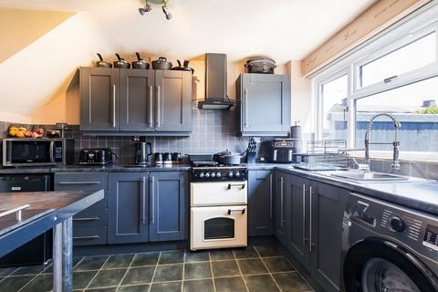 22 Moorfield Road, Backwell, Bristol, BS48 3NU