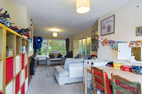 3 bedroom terraced house for sale, Stephens Road, Tadley, Basingstoke and Deane, RG26