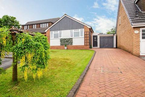 3 bedroom detached bungalow for sale, Ullswater Place, Cannock WS11