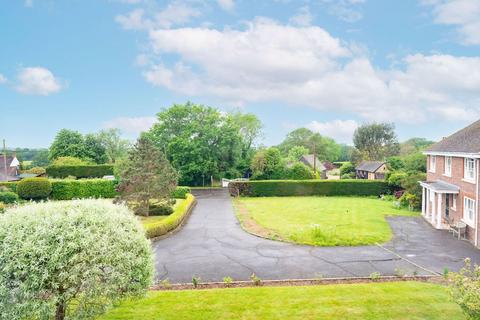 5 bedroom detached house for sale, Gadbridge Lane, Cranleigh, Surrey