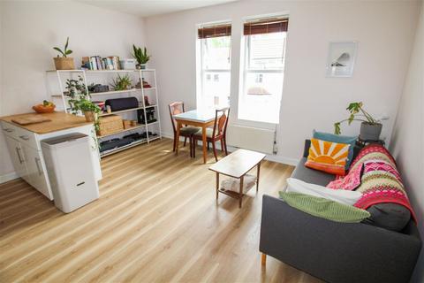 1 bedroom flat for sale, Sevier Street, Bristol BS2