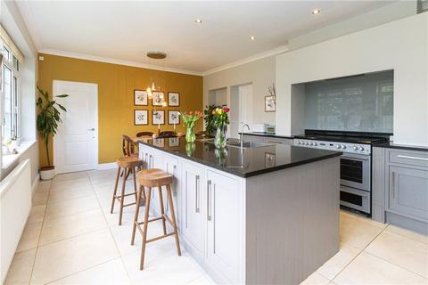 5 bedroom detached house for sale, The Broadway, Wheathampstead, St. Albans, Hertfordshire