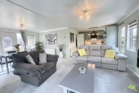 2 bedroom lodge for sale, The mallards, Woodlands Country Park, Preston