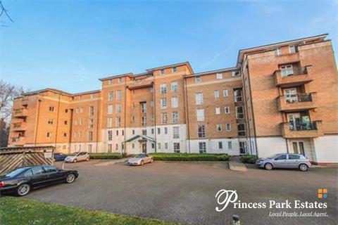 2 bedroom apartment to rent, Sparkford Gardens, London  N11