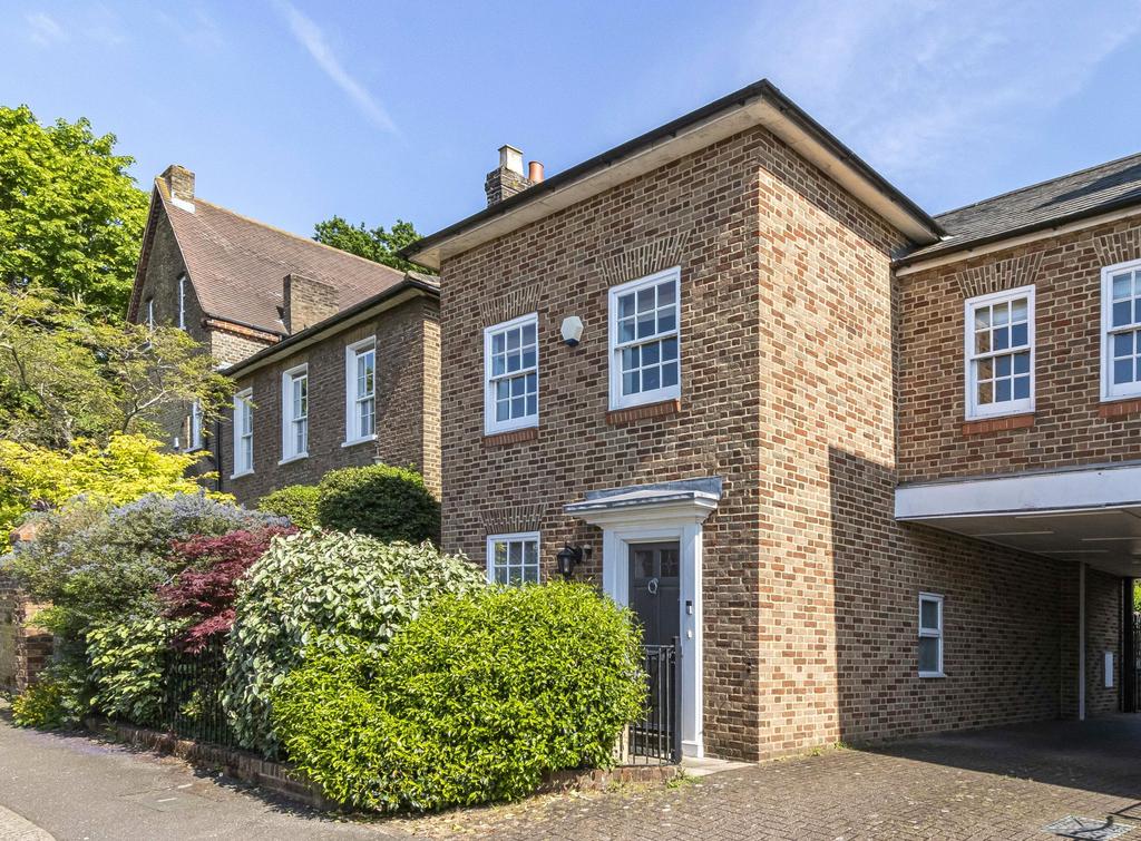 Middle Road, Harrow on the Hill... 4 bed semidetached house for sale