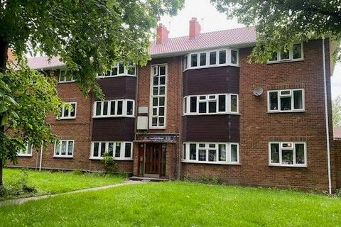 2 bedroom flat to rent, Lichfield Road, Wednesfield WV11