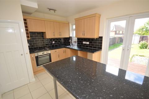 2 bedroom semi-detached house for sale, Third Avenue, Luton, Bedfordshire, LU3