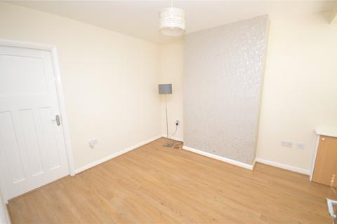 2 bedroom semi-detached house for sale, Third Avenue, Luton, Bedfordshire, LU3